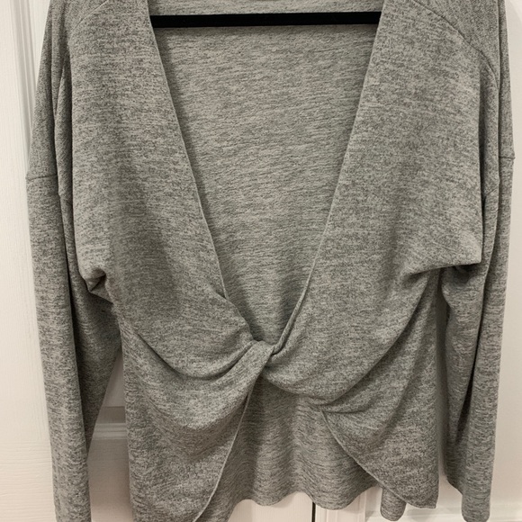 Open Back Long Sleeve - Picture 1 of 3